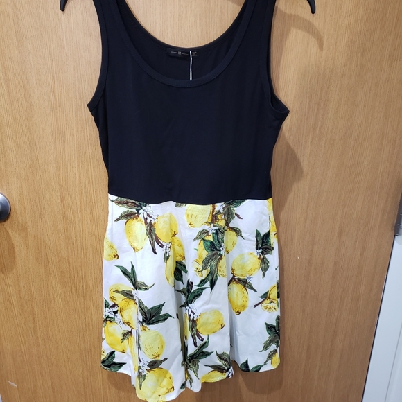 Simier Fariry, NWT, Sleeveless Tank Mini Fit & Flare Dress, Yellow Lemons/Black - Picture 7 of 16